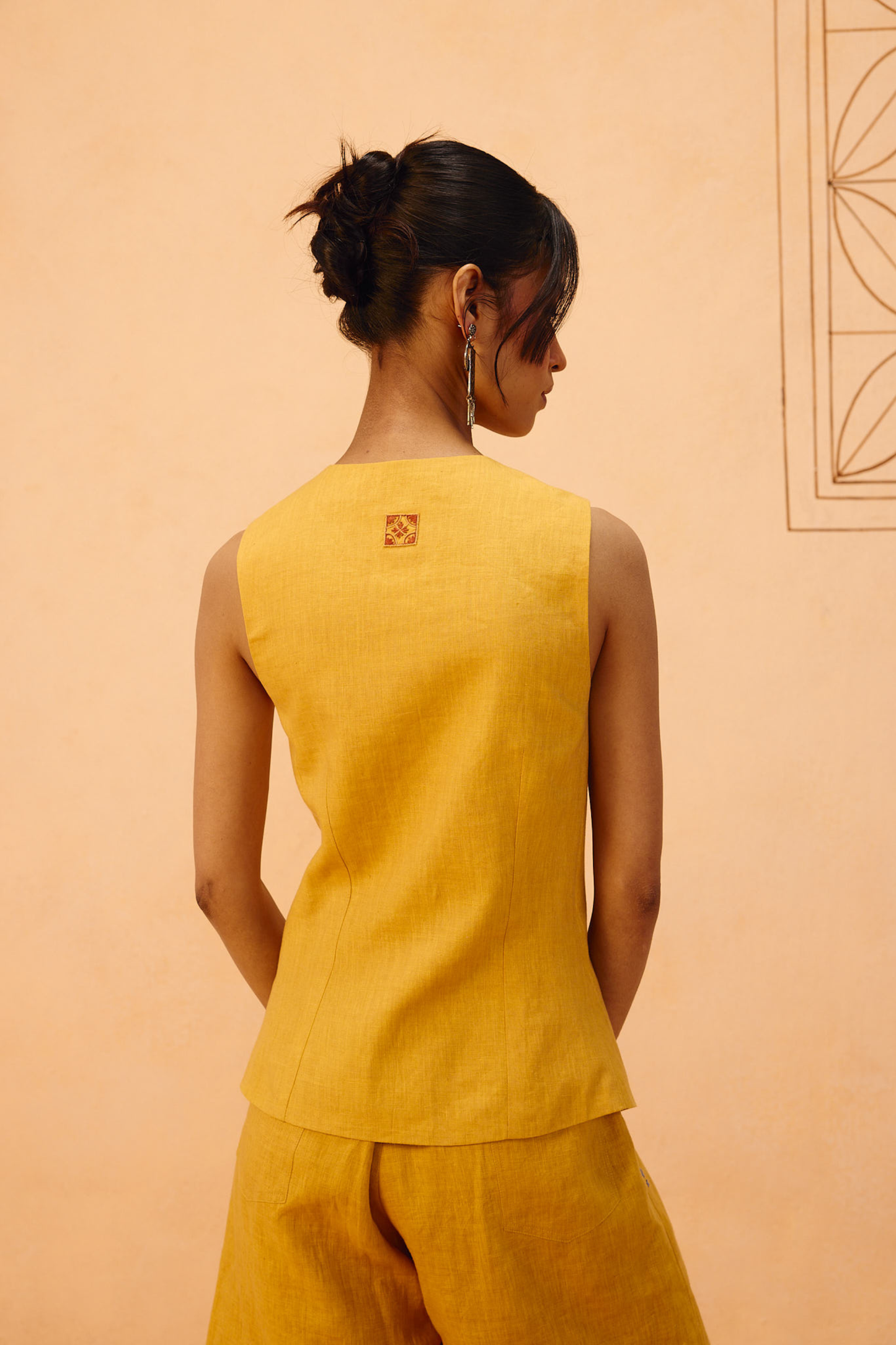 Golden Daydream Linen Waistcoat