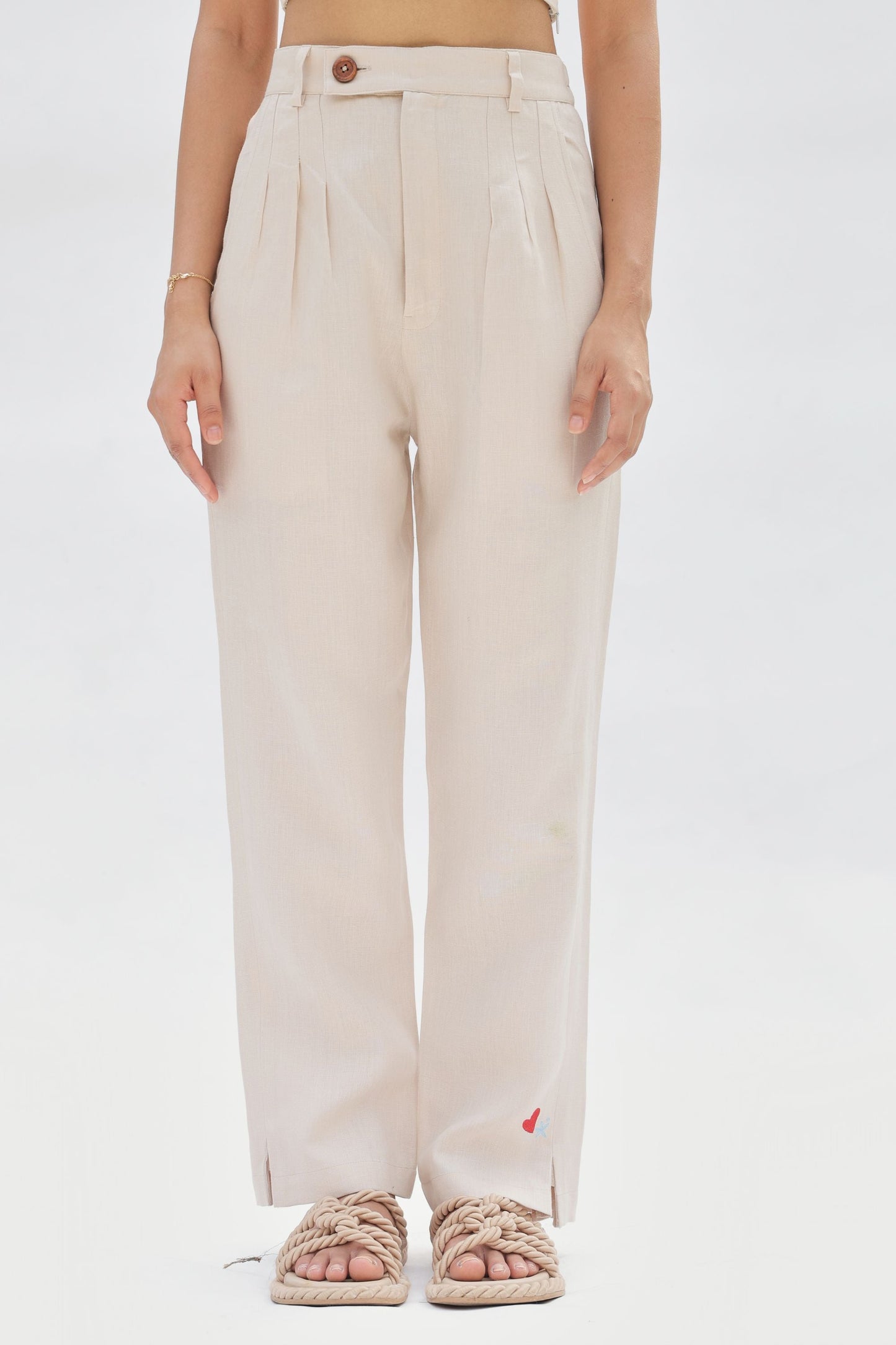 Breezy Tide Linen Set