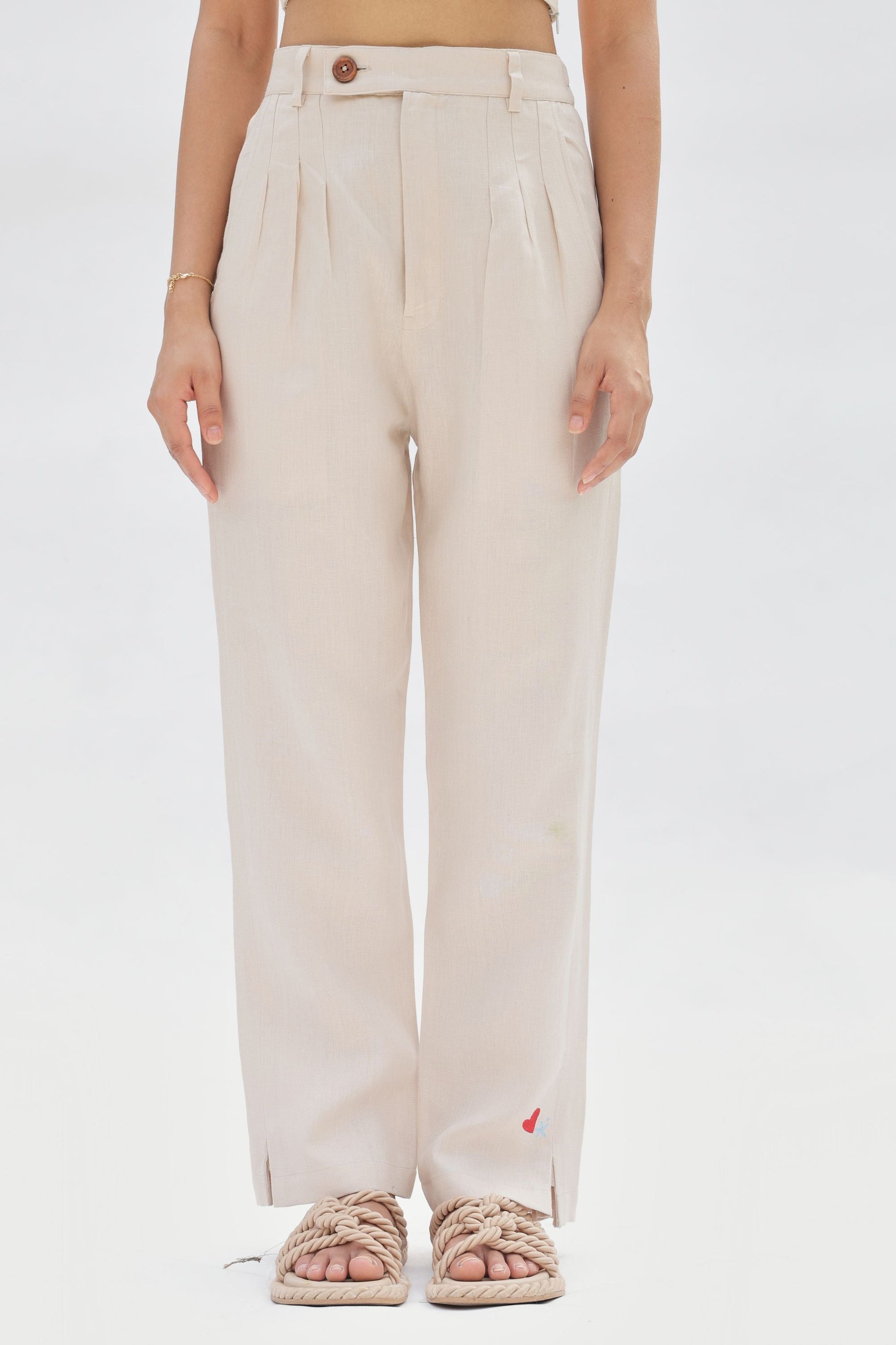 Breezy Tide Linen Set