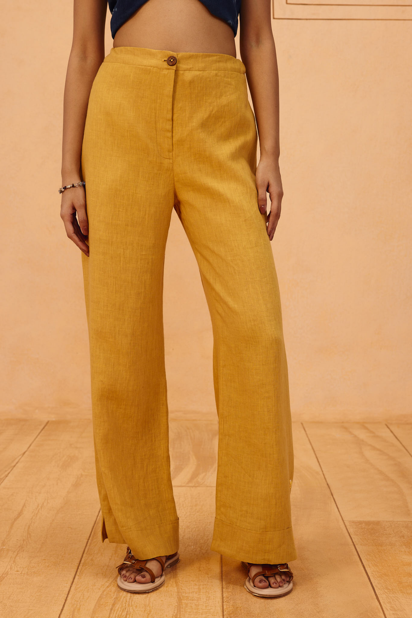 The Ghar Linen Trousers