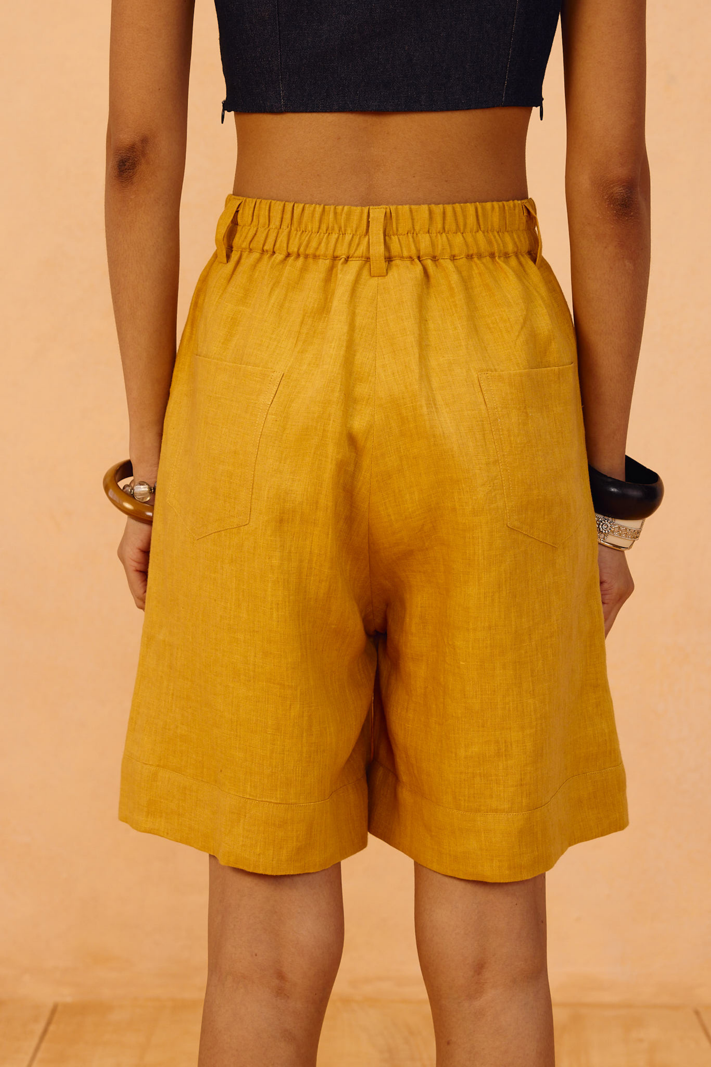 The Golden Linen Set