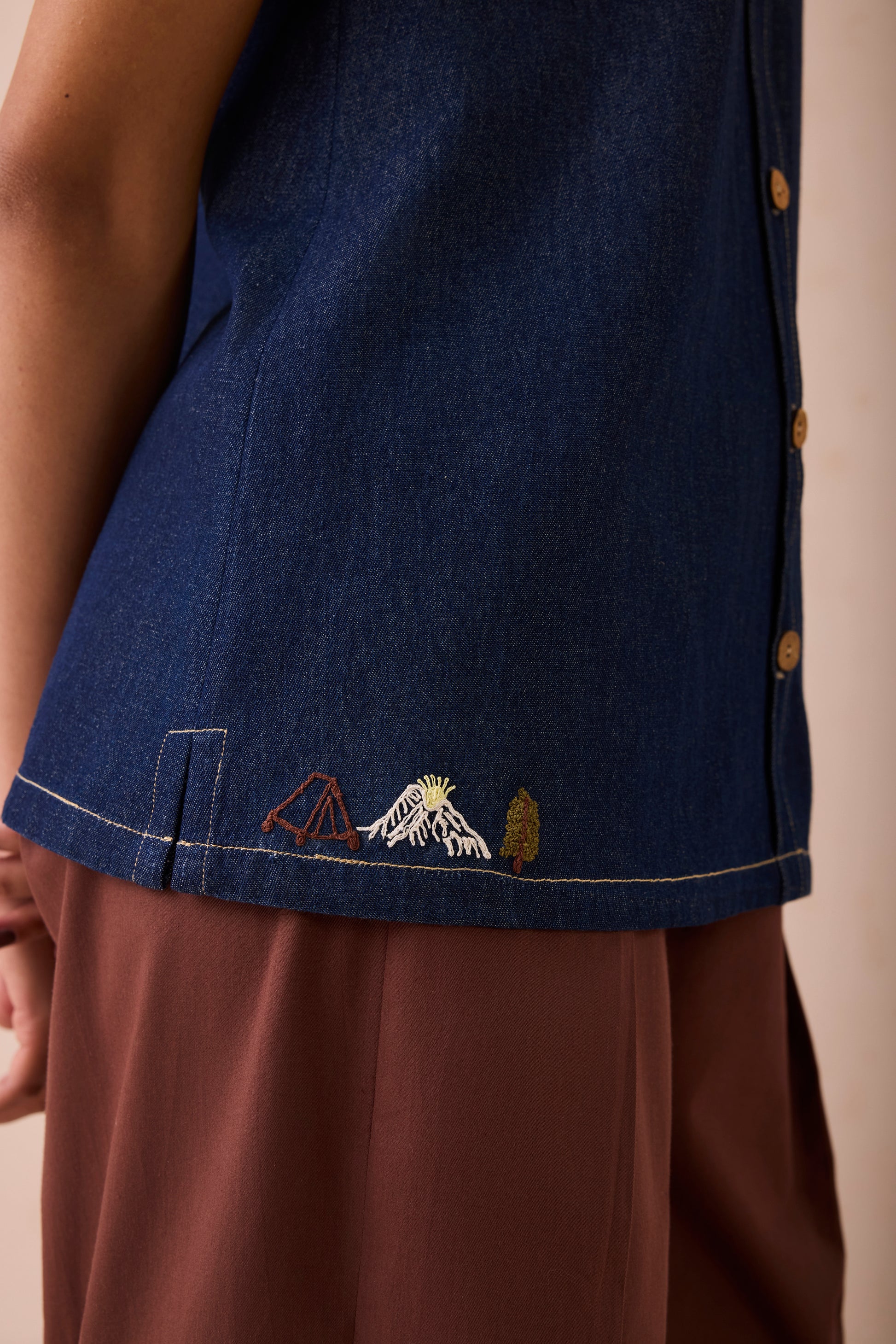 The Mountain Denim Sleevless Shirt